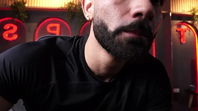 Austin bolt online show from September 28, 2025, 2:06 am