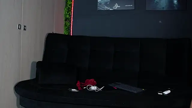 Austin bolt online show from January 12, 2026, 2:17 am