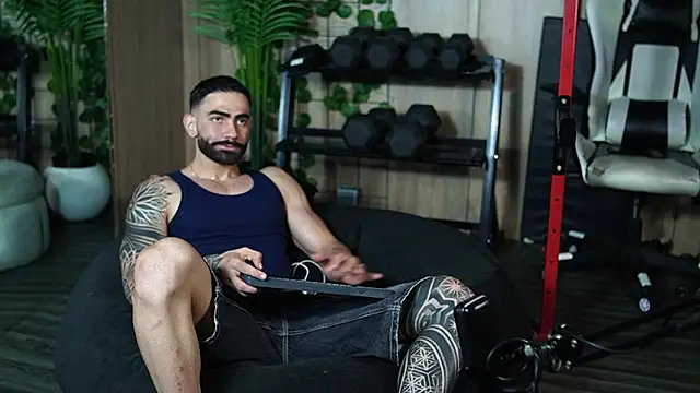 Snapshot of Austin_bolt chatting on March 14, 2026, 1:55 am Austin bolt online show from March 14, 2026, 1:55 am