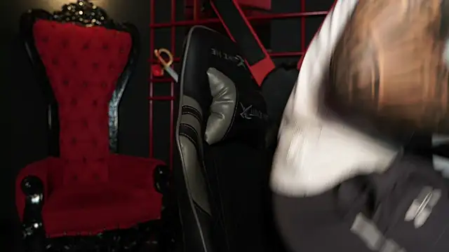 Snapshot of Austin_bolt chatting on March 17, 2026, 4:06 am Austin bolt online show from March 17, 2026, 4:06 am