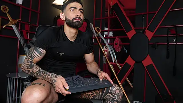 Snapshot of Austin_bolt chatting on March 27, 2026, 2:17 am Austin bolt online show from March 27, 2026, 2:17 am