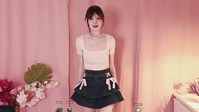 KimWilli online show from March 19, 2025, 7:17 pm