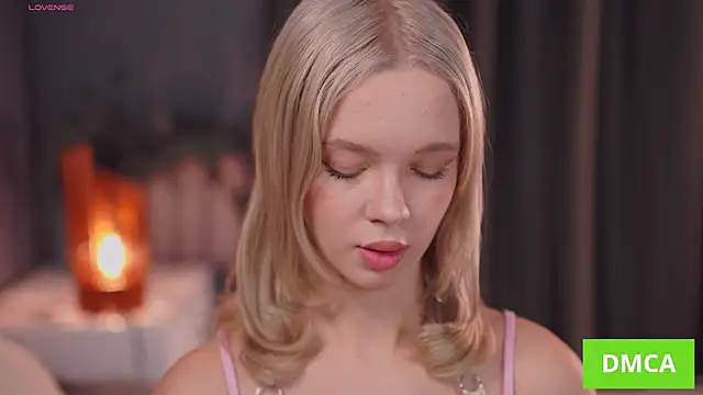  AlinaBailey online show from October 9, 2025, 8:12 am