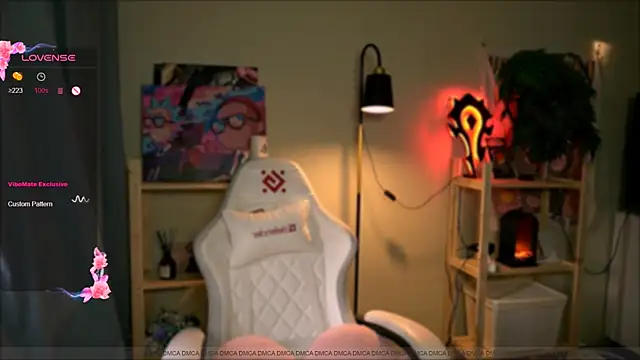 Emy jonesss online show from March 10, 2025, 1:56 am