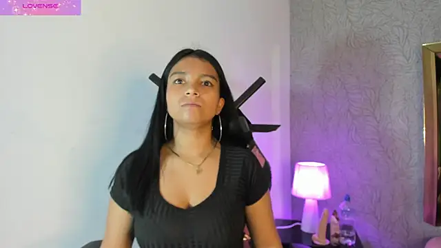 Snapshot of Candys_victoria chatting on September 16, 2025, 4:02 am Candys victoria online show from September 16, 2025, 4:02 am