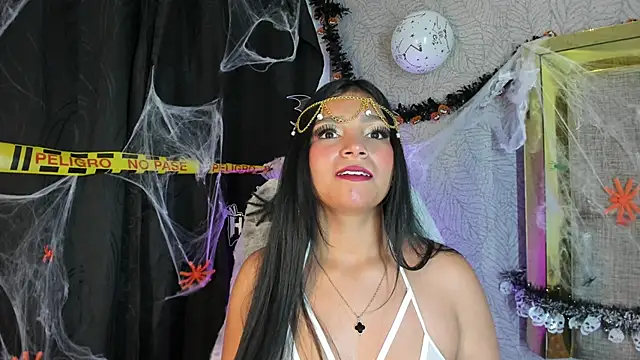 Candys victoria online show from October 29, 2025, 4:59 am