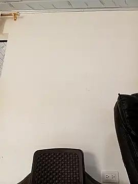 Ary-18 online show from November 1, 2025, 3:03 pm