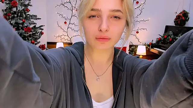 Snapshot of tendermeow chatting on January 26, 2025, 1:15 pm tendermeow online show from January 26, 2025, 1:15 pm