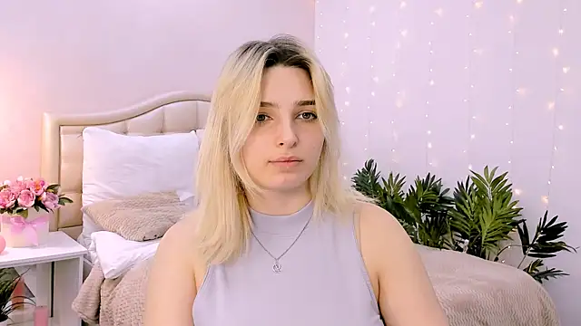 Snapshot of tendermeow chatting on January 30, 2025, 4:24 pm tendermeow online show from January 30, 2025, 4:24 pm