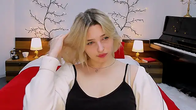 Snapshot of tendermeow chatting on February 1, 2025, 12:26 pm tendermeow online show from February 1, 2025, 12:26 pm