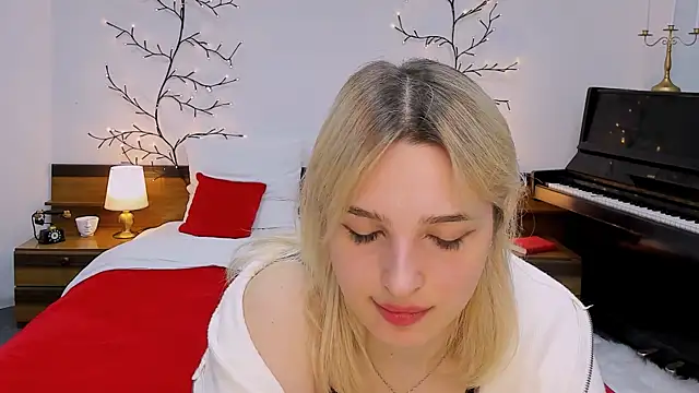 Snapshot of tendermeow chatting on February 1, 2025, 3:28 pm tendermeow online show from February 1, 2025, 3:28 pm