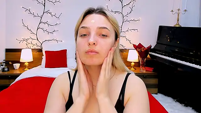 Snapshot of tendermeow chatting on February 6, 2025, 10:26 am tendermeow online show from February 6, 2025, 10:26 am