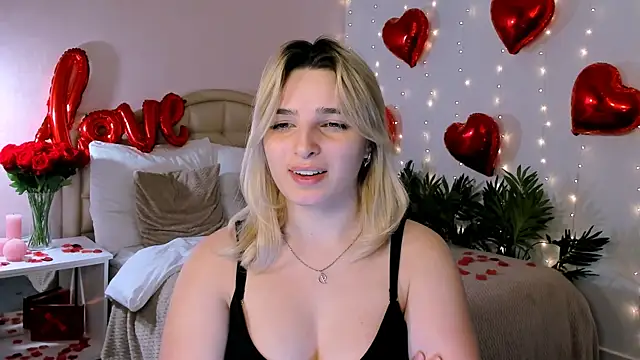 Snapshot of tendermeow chatting on February 9, 2025, 5:19 am tendermeow online show from February 9, 2025, 5:19 am