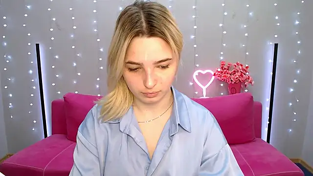 Snapshot of tendermeow chatting on March 12, 2025, 1:19 pm tendermeow online show from March 12, 2025, 1:19 pm