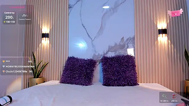 valentina lux online show from January 30, 2025, 9:36 am