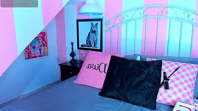 Liah Grey8 online show from December 14, 2024, 9:24 pm