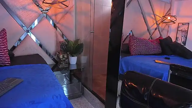 Liah Grey8 online show from March 1, 2026, 9:17 pm