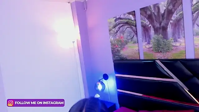 KimberlyVillaLobos online show from January 23, 2025, 11:37 am