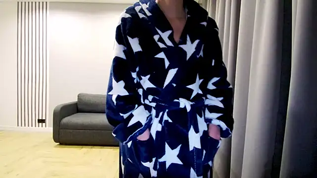 Daniella Lorente online show from February 8, 2025, 1:11 am