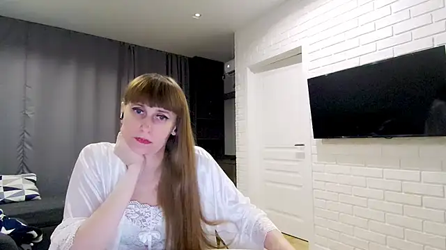 Daniella Lorente online show from February 18, 2026, 10:17 pm