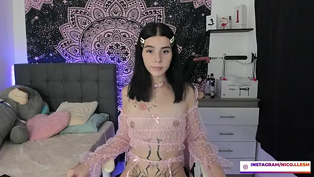 jade dakota   online show from January 13, 2025, 10:03 pm