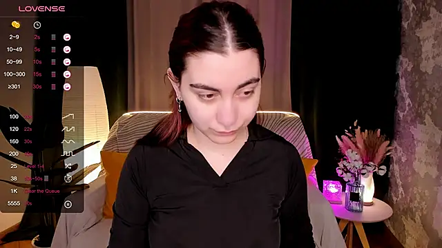 hannacheekss  online show from March 10, 2026, 2:05 am