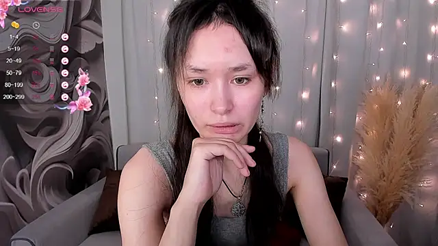 Emily Strikeee online show from January 16, 2025, 9:27 am