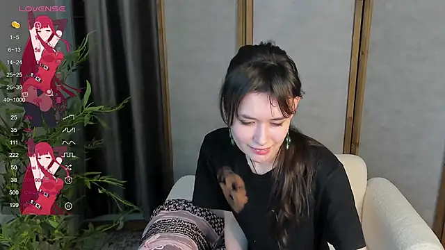 Emily Strikeee online show from February 26, 2025, 1:19 pm