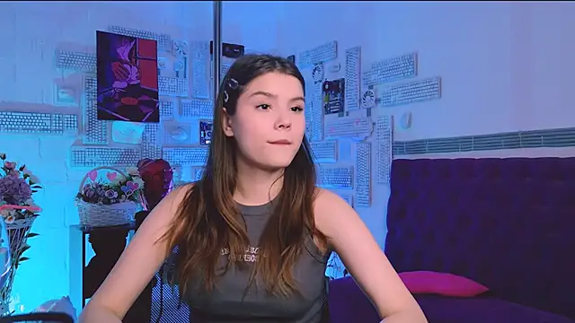 EvaThopson online show from February 28, 2025, 11:58 am