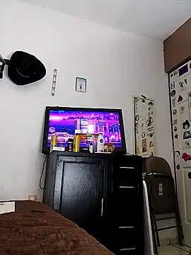 Hxnsovrgon online show from September 26, 2025, 3:10 am