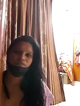 Lilly-queen online show from February 5, 2025, 10:22 pm