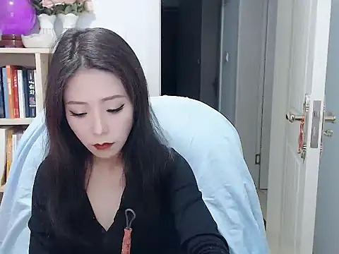 SuSushi728 online show from January 18, 2026, 4:11 pm