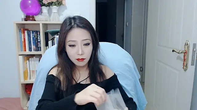 SuSushi728 online show from March 29, 2026, 4:18 pm