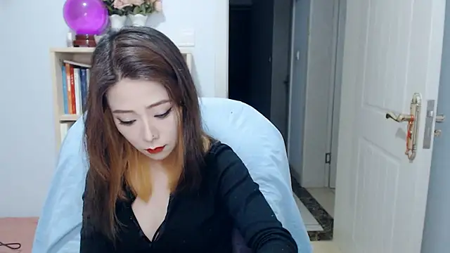 SuSushi728 online show from April 26, 2026, 3:10 pm