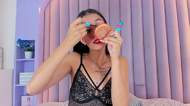 ChanelAdamss  online show from January 17, 2025, 7:49 pm