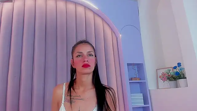 ChanelAdamss  online show from January 24, 2025, 7:49 pm