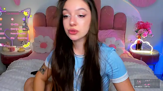 GiaCale online show from November 14, 2025, 1:21 pm