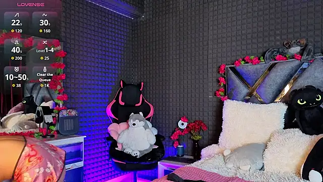 SolBeaumont1 online show from February 24, 2026, 7:56 pm