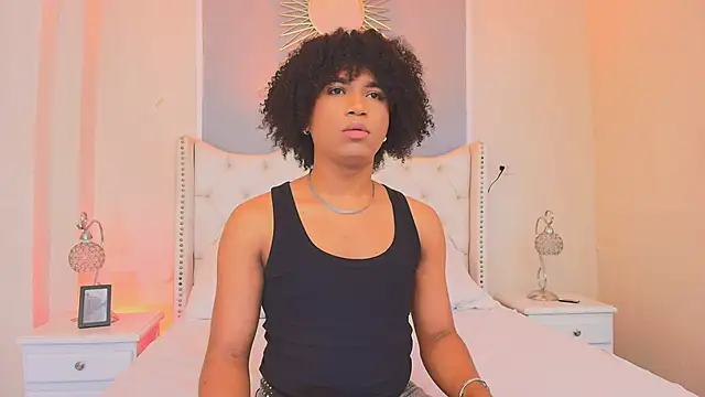 Ambar Collingg online show from September 26, 2025, 1:04 pm