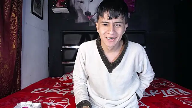 Snapshot of The__Rodriguez chatting on March 6, 2025, 1:37 am The Rodriguez online show from March 6, 2025, 1:37 am