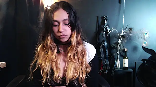 saba the courtesan online show from October 3, 2025, 5:26 am