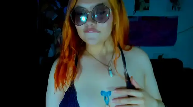 Lily stone04 online show from December 14, 2024, 4:12 am