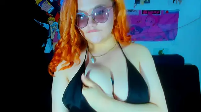 Lily stone04 online show from December 15, 2024, 3:02 am