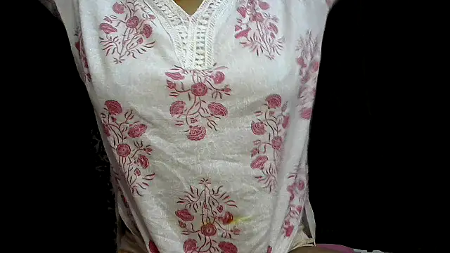 Snapshot of hoor-ki-parii chatting on December 1, 2024, 6:08 pm hoor-ki-parii online show from December 1, 2024, 6:08 pm