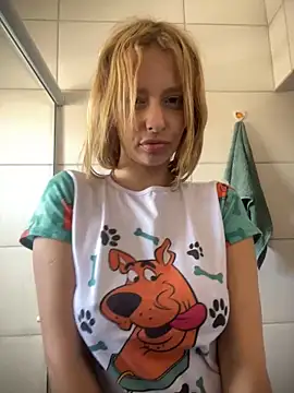 Bellahcha online show from March 1, 2026, 12:18 pm