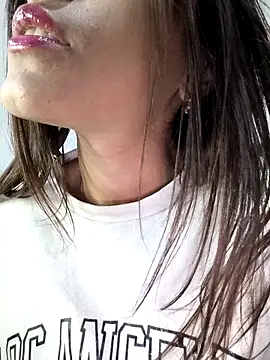 Cositarica 69 online show from November 7, 2025, 2:44 am