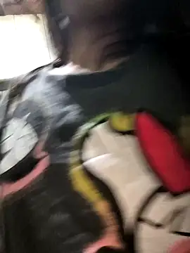 Snapshot of Cositarica_69 chatting on February 10, 2026, 5:11 am Cositarica 69 online show from February 10, 2026, 5:11 am