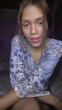Snapshot of Cositarica_69 chatting on June 17, 2026, 12:50 pm Cositarica 69 online show from June 17, 2026, 12:50 pm