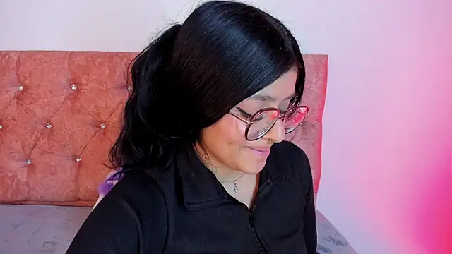 lana dol online show from February 10, 2025, 6:13 pm