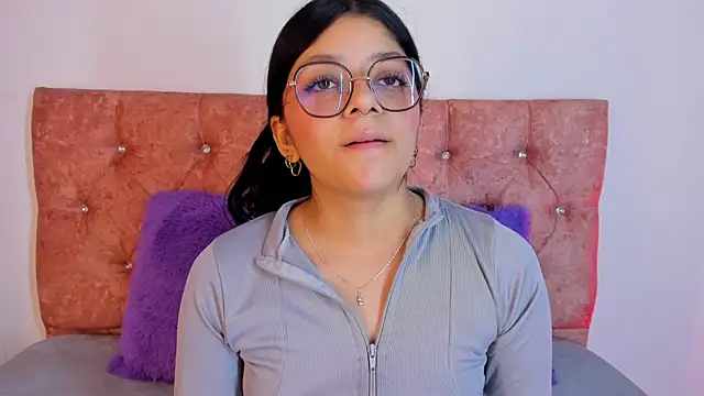 lana dol online show from February 23, 2025, 1:21 pm